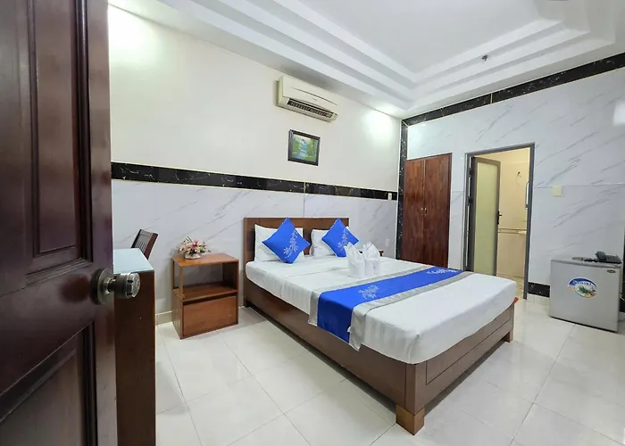 Hotel: Khach San Truong Son