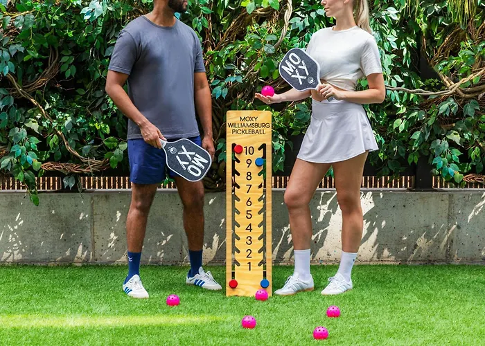 Moxy Brooklyn Williamsburg