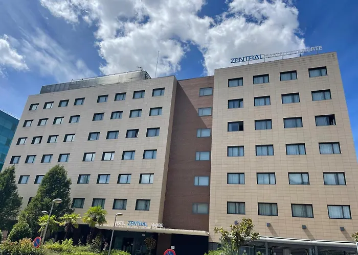 Hotel cerca del aeropuerto: Hotel Zentral Castellana Norte