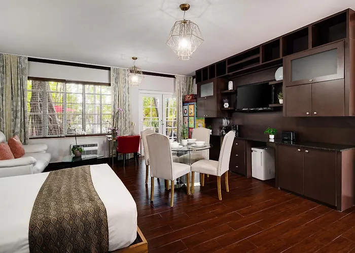 Lodge: Tradewinds Apartment Hotel Miami Beach