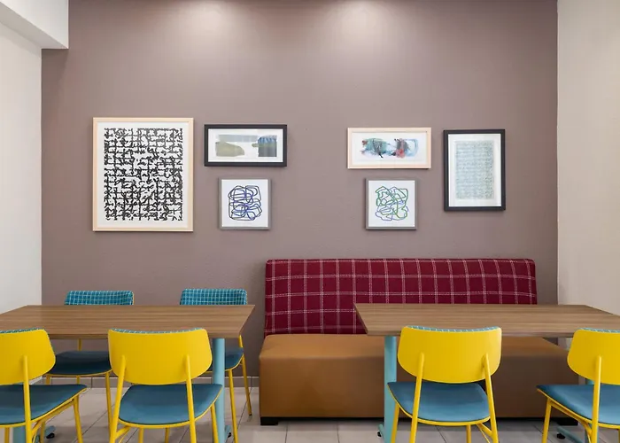 Cheap hotels Garner Boise Airport By Ihg