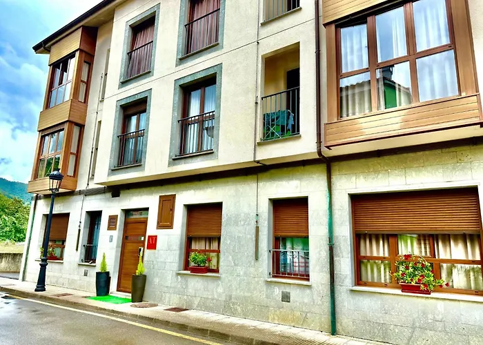 Apartamentos El Caxigu