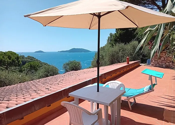 La Caletta Tra Lerici E Tellaro