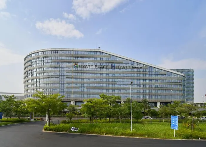 Hyatt Place Shenzhen Airport