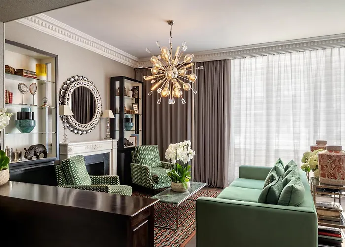 Hotel with view: Hotel Monge