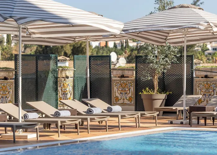 Hotel Ping Pong: Holiday Inn Algarve Albufeira By Ihg