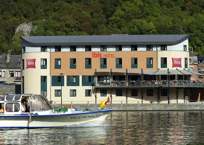  Ibis Dinant Centre