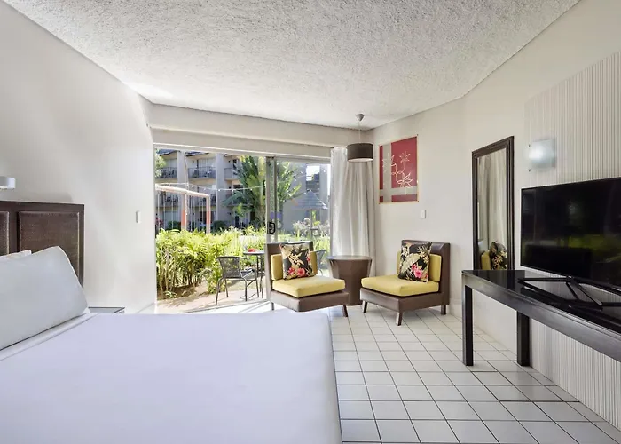 Mercure Nadi