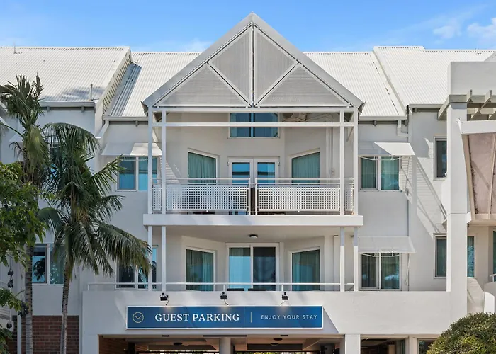 Broadwater Resort Como