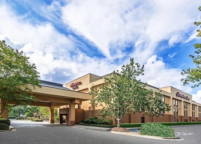 Cheap hotel: Hampton Inn Aiken