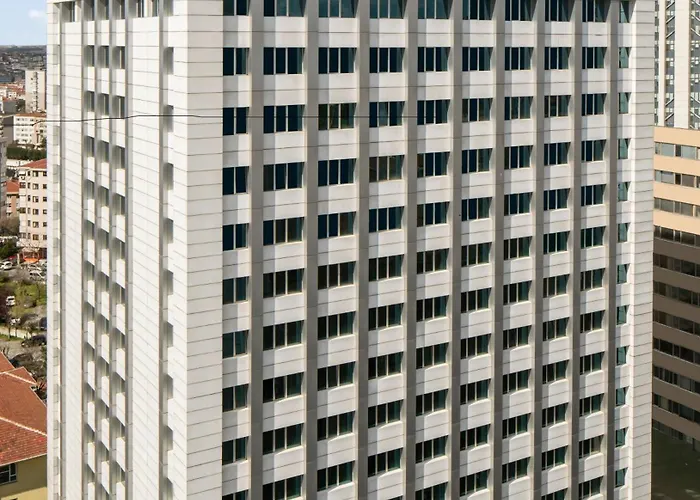  Dedeman Istanbul