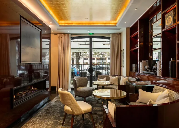 Hotel boutique: Hotel Montaigne