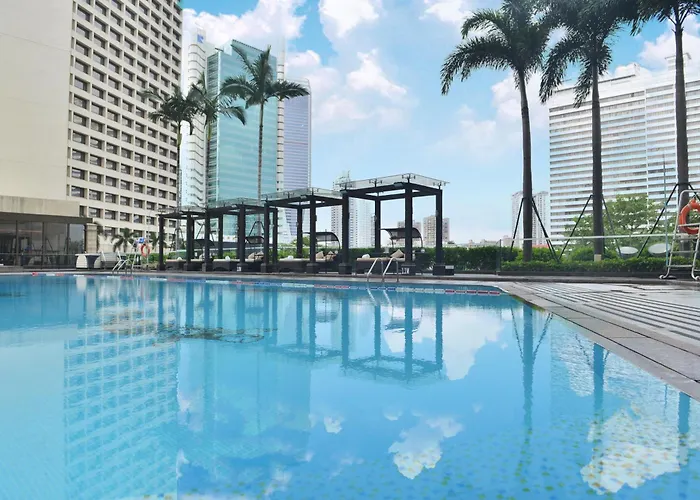 Golf hotel: The Garden Hotel Guangzhou: Exhibition Center Shuttle & Fair Services