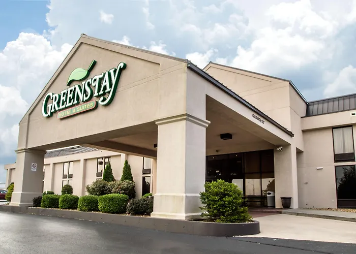 Greenstay & Suites Central