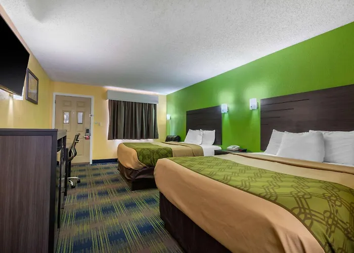Motel: Econo Lodge Nashville Near Percy Priest Lake