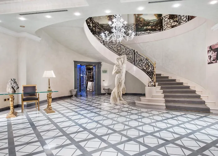 Hotel de golf: Royal Hotel Carlton