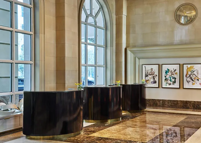 Hotel 5 estrelas: Hotel Crescent Court