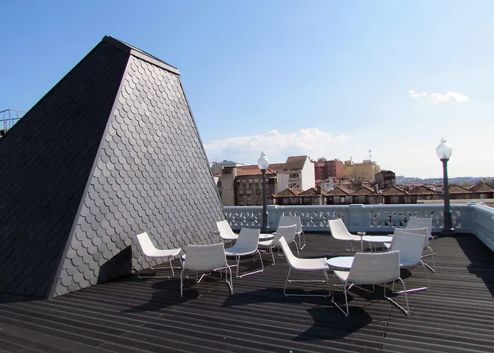 Hotel con vistas: Grande Hotel Do Porto