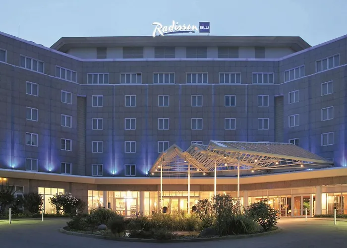 Central hotel: Radisson Blu Hotel Dortmund