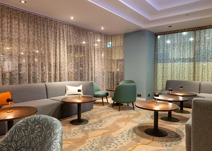  Hilton London Kensington