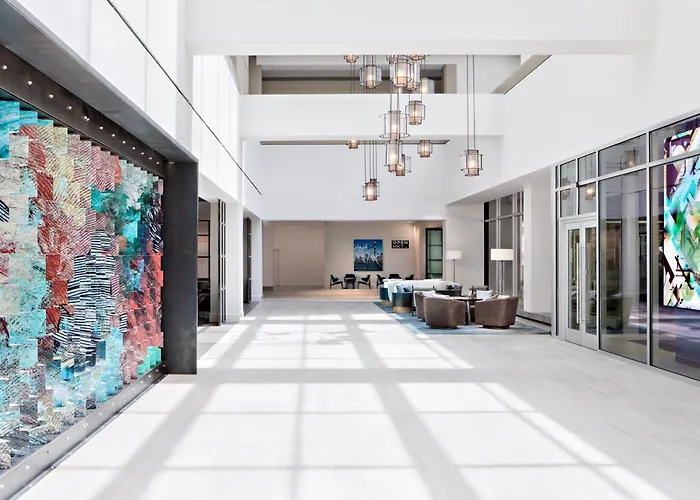 Motel: Sheraton Dallas Hotel