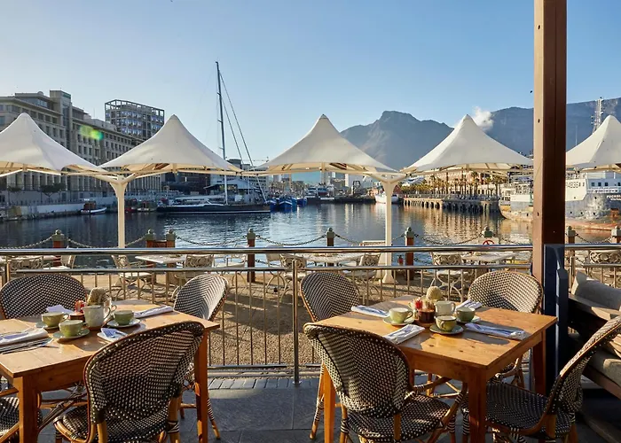 Victoria & Alfred By Newmark