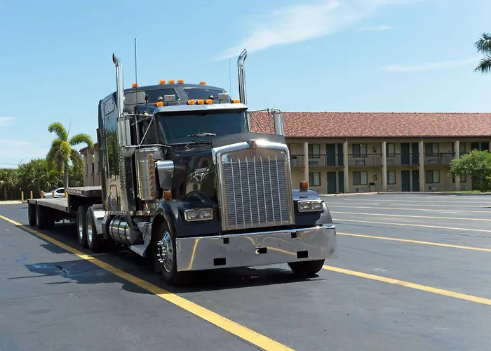 Super 8 By Wyndham Riviera Beach West Palm Beach