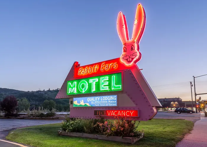 Rabbit Ears Motel