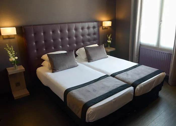 Hotel mit Pool: Hotel Saint-Charles