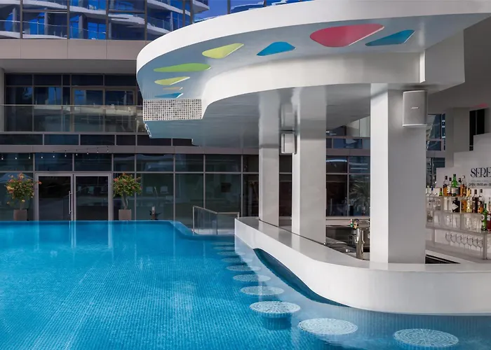 Hilton Creek & Residences