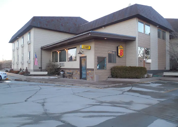 Beach hotel: Super 8 By Wyndham Buffalo