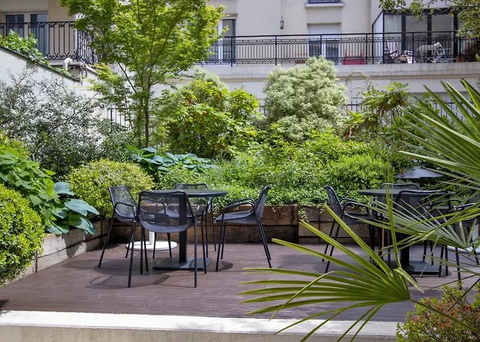 Hôtel romantique: Citadines Trocadéro Paris