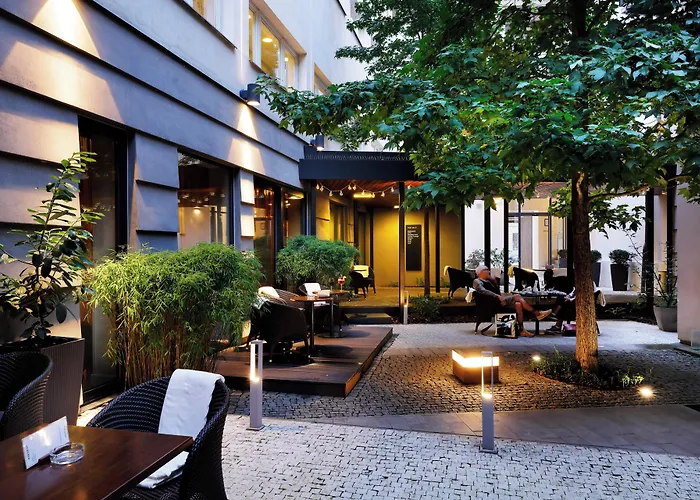 5 star hotels Three Crowns