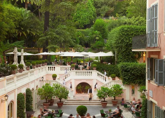 Hôtel accueillant les animaux: Rocco Forte Hotel De Russie