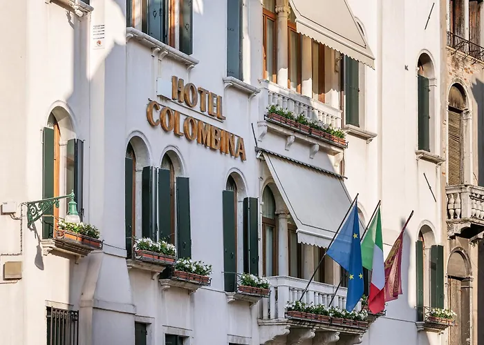 Hotel pres du College: Hotel Colombina
