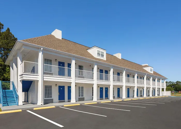 Baymont By Wyndham Brunswick Ga