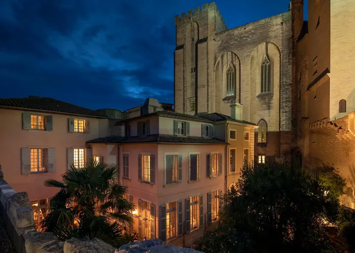 Boutique hotel only: La Mirande
