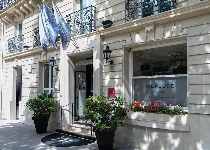  Mercure Paris Montparnasse Raspail