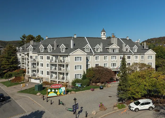 Golf hotel: Holiday Inn Express & Suites Tremblant By Ihg