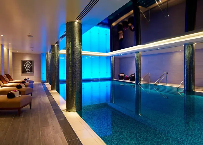 Boutique hotels London Marriott Park Lane
