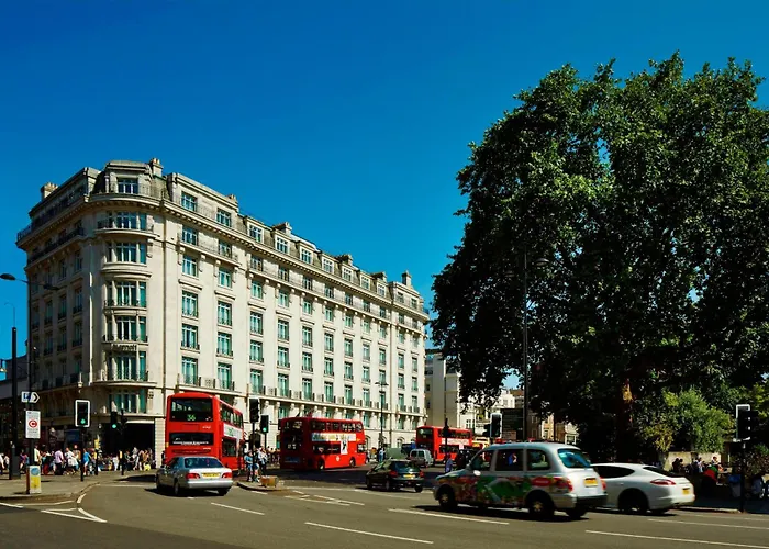 Boutique hotels London Marriott Park Lane