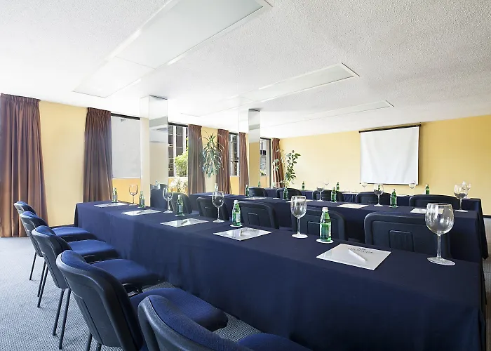 moteles Exe Suites San Marino