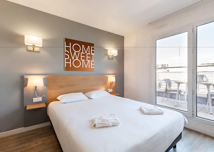 Hotel de 3 estrellas: Residhotel Le Grand Prado