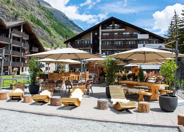 Hotel com jacuzzi: Schweizerhof Zermatt - A Small Luxury Hotel