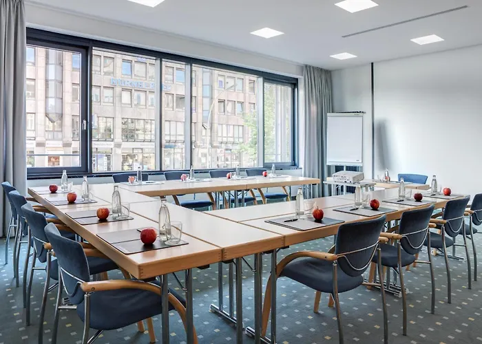 Hotel dichtbij College: Intercityhotel Hamburg Hauptbahnhof