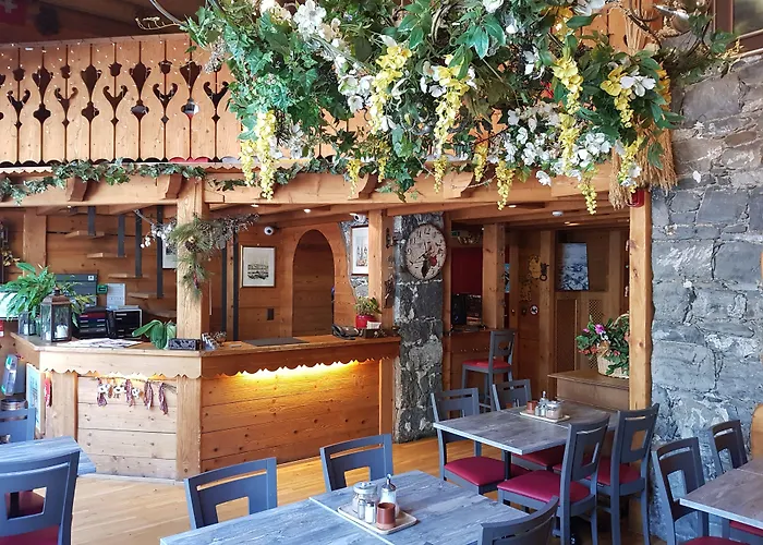 Resort: Hotel De Geneve