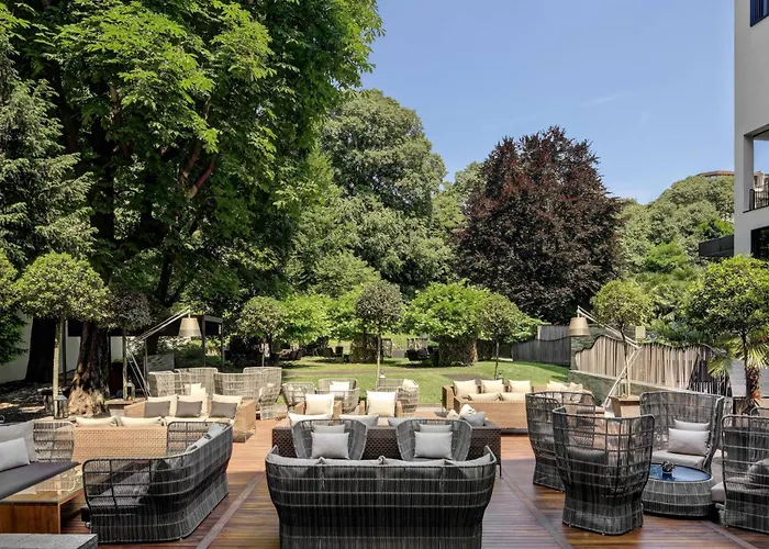 Hotel Jacuzzi: Bvlgari Hotel Milano