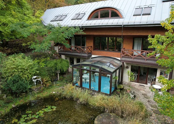 Guest house: Ekosamotnia