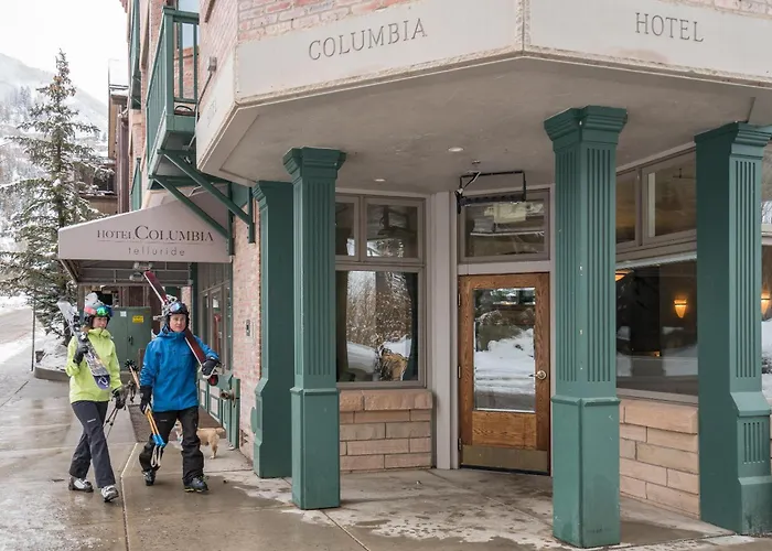 Hotel Columbia