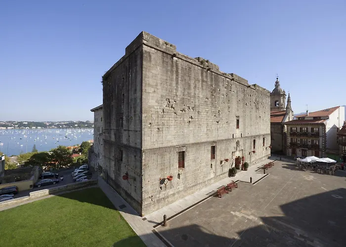  Parador De Hondarribia